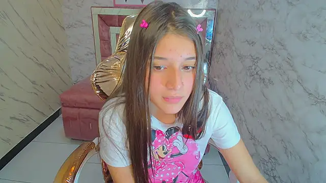 Snapshot of _Emily_v chatting on 12.27.24 Emily v online show from 12.27.24