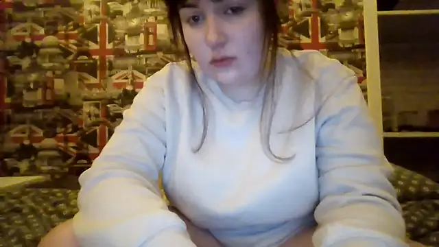 Lynylou online show from 11.14.25