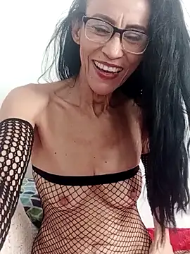 Snapshot of BarbaraMature chatting on 03.13.26 BarbaraMature online show from 03.13.26
