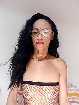 Snapshot of BarbaraMature chatting on 05.06.26 BarbaraMature online show from 05.06.26