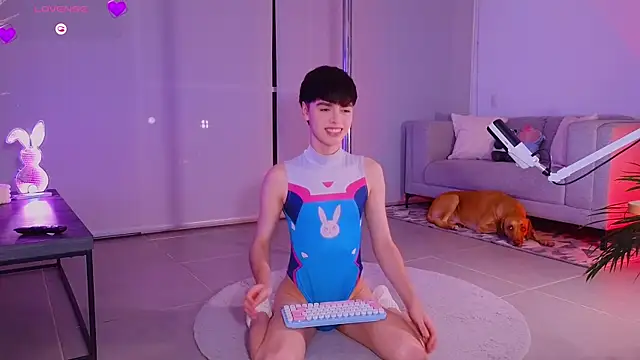 Snapshot of sebbyrose chatting on 06.24.26 sebbyrose online show from 06.24.26