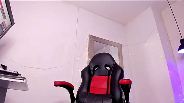 angel hardy dl online show from 11.11.25