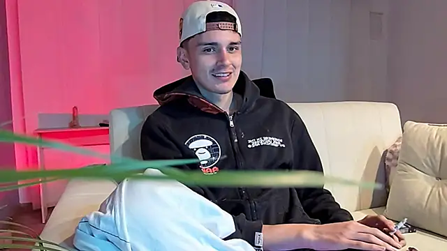 Snapshot of bastia_noooo chatting on 03.11.25 bastia noooo online show from 03.11.25