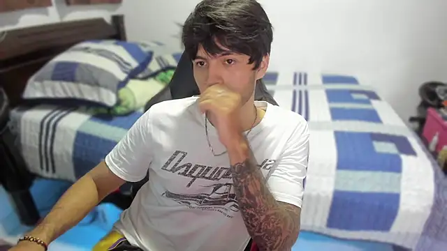 justin stark7 online show from 12.03.24