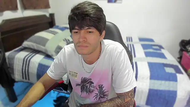 justin stark7 online show from 12.04.24