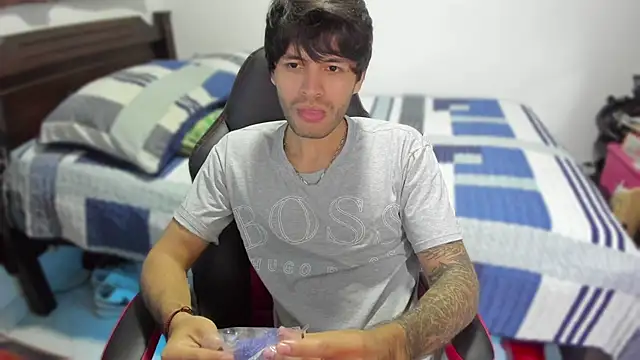 justin stark7 online show from 12.24.24