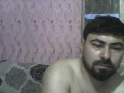 Snapshot of eminrehi chatting on 06.18.26 eminrehi online show from 06.18.26