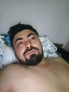 Snapshot of eminrehi chatting on 07.23.26 eminrehi online show from 07.23.26