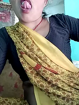 Hotsarina online show from 12.16.24