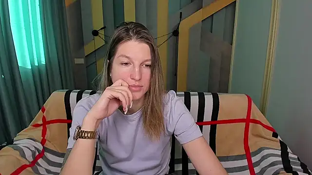 EmilyWalkeri online show from 11.14.25