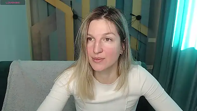 EmilyWalkeri online show from 02.19.26
