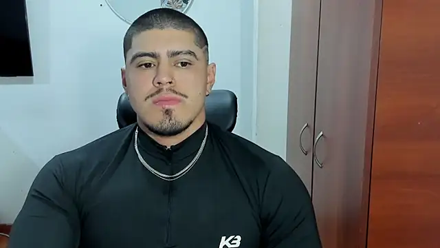 Snapshot of Baltazar_Dupont chatting on 11.14.25 Baltazar Dupont online show from 11.14.25