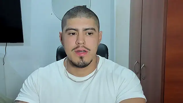 Snapshot of Baltazar_Dupont chatting on 11.25.25 Baltazar Dupont online show from 11.25.25