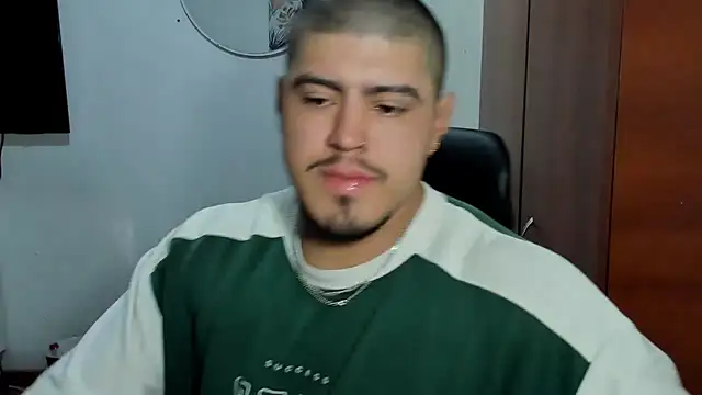 Snapshot of Baltazar_Dupont chatting on 11.26.25 Baltazar Dupont online show from 11.26.25