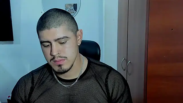 Snapshot of Baltazar_Dupont chatting on 11.29.25 Baltazar Dupont online show from 11.29.25