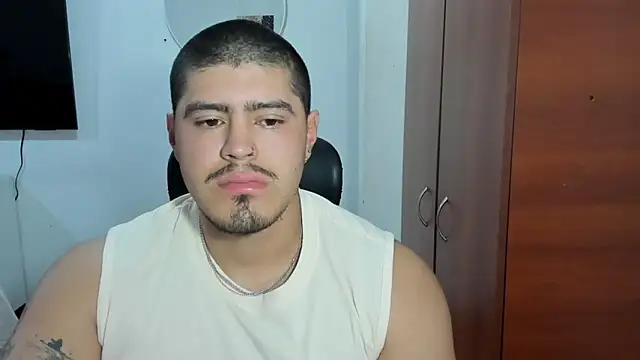 Snapshot of Baltazar_Dupont chatting on 12.19.25 Baltazar Dupont online show from 12.19.25