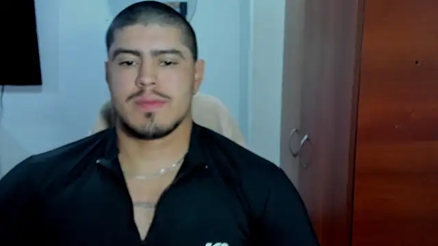 Snapshot of Baltazar_Dupont chatting on 12.20.25 Baltazar Dupont online show from 12.20.25