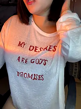 Mizuki chan online show from 10.10.25