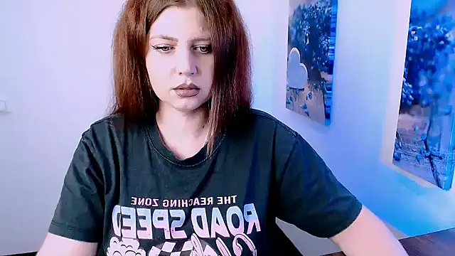 Snapshot of Lizzy_Love chatting on 11.03.25 Lizzy Love online show from 11.03.25