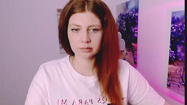 Snapshot of Lizzy_Love chatting on 11.28.25 Lizzy Love online show from 11.28.25