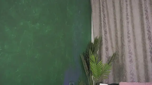 FoxieJullia online show from 03.14.25