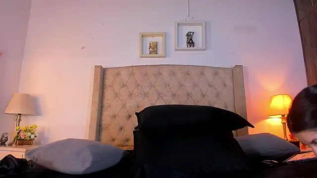 allisson m online show from 04.13.26