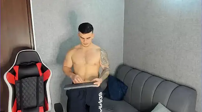 Ricardogo19 online show from 01.31.25