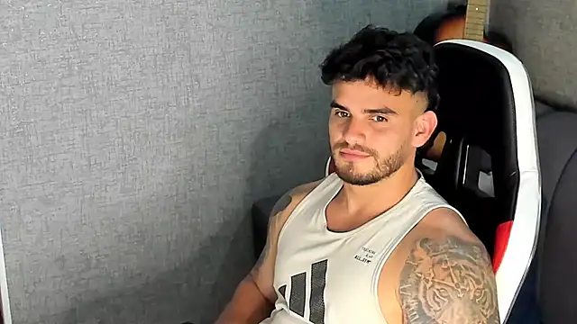 Ricardogo19 online show from 10.27.25