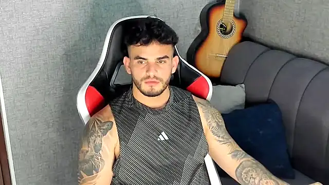 Ricardogo19 online show from 10.29.25