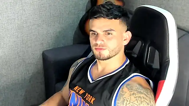 Ricardogo19 online show from 11.11.25