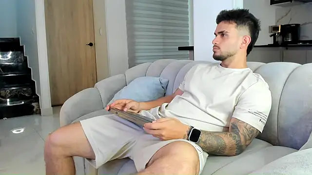 Ricardogo19 online show from 04.14.26