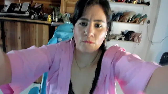 Cristina Vanegas631 online show from 04.17.26