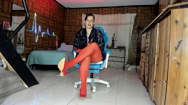 Snapshot of Cristina_Vanegas631 chatting on 06.07.26 Cristina Vanegas631 online show from 06.07.26