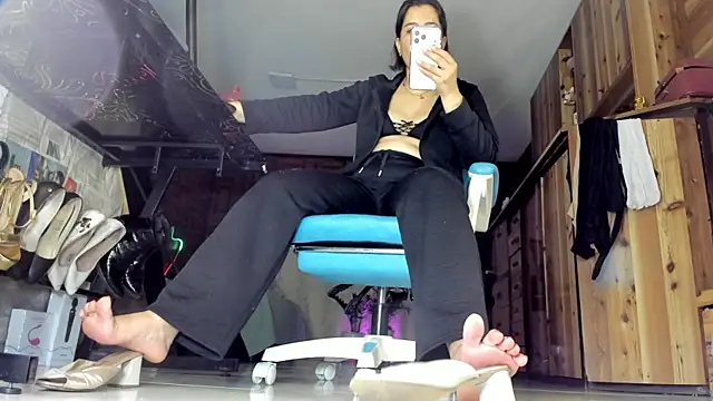 Snapshot of Cristina_Vanegas631 chatting on 07.02.26 Cristina Vanegas631 online show from 07.02.26
