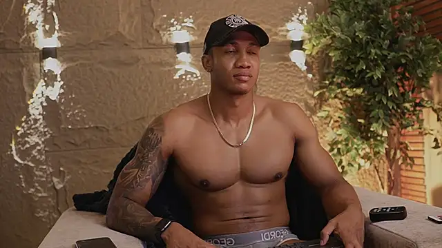 Logan Varela online show from 11.27.25