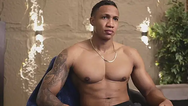 Logan Varela online show from 12.17.25