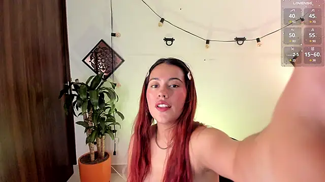 Agatha Vixen online show from 03.13.25