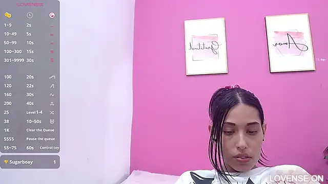 Snapshot of yourcuteneighbourr chatting on 03.20.25 yourcuteneighbourr online show from 03.20.25