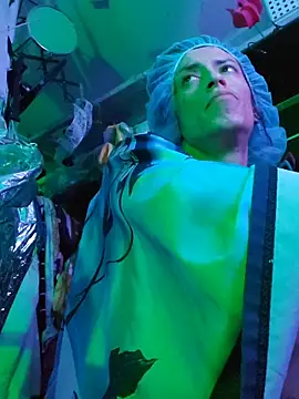 gurlnips online show from 01.14.26