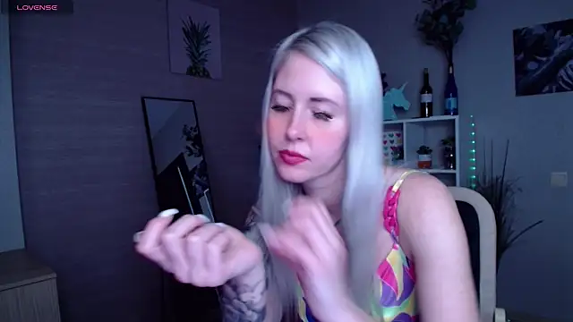 Snapshot of Mermaid_N chatting on 01.22.25 Mermaid N online show from 01.22.25