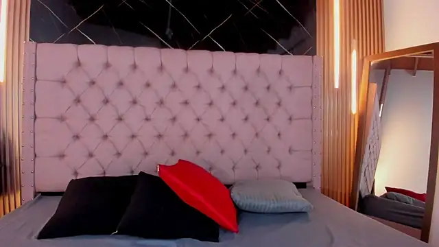 ShanellBlack online show from 11.27.25