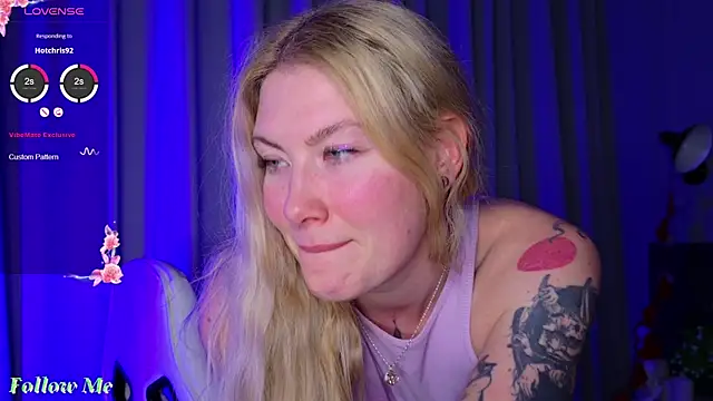 Liv Fay online show from 02.06.25