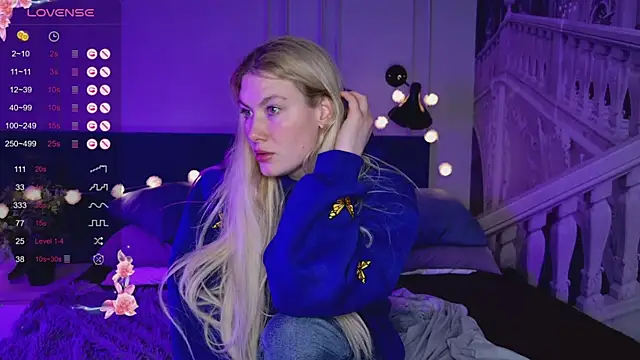 Liv Fay online show from 03.01.25