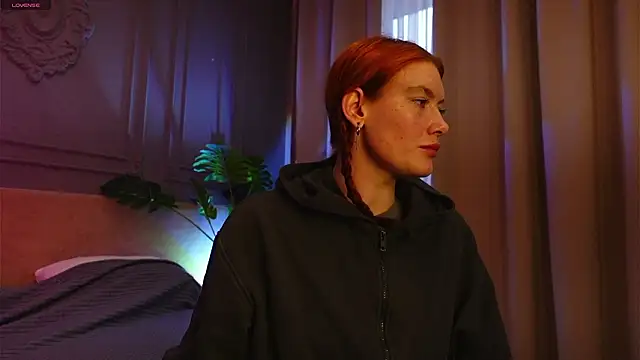 Snapshot of Liv_Fay chatting on 02.18.26 Liv Fay online show from 02.18.26