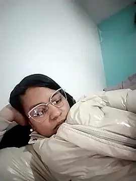 Tiphanydirty3 online show from 03.20.25