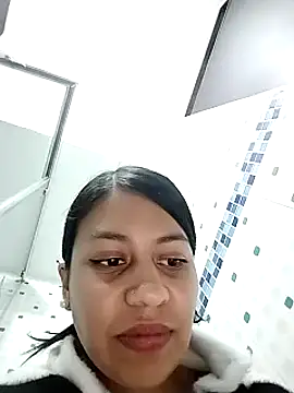 Tiphanydirty3 online show from 03.20.25