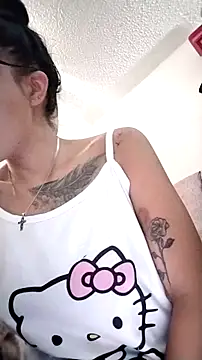 Tiphanydirty3 online show from 02.26.26