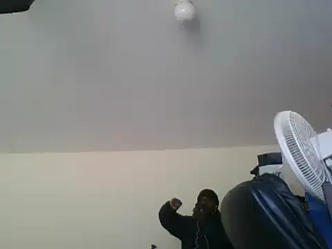 Snapshot of Hugedick0071 chatting on 12.11.24 Hugedick0071 online show from 12.11.24