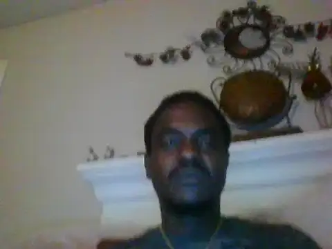 Snapshot of Hugedick0071 chatting on 12.23.24 Hugedick0071 online show from 12.23.24
