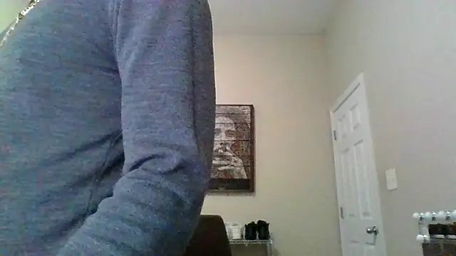 Snapshot of Hugedick0071 chatting on 01.29.25 Hugedick0071 online show from 01.29.25